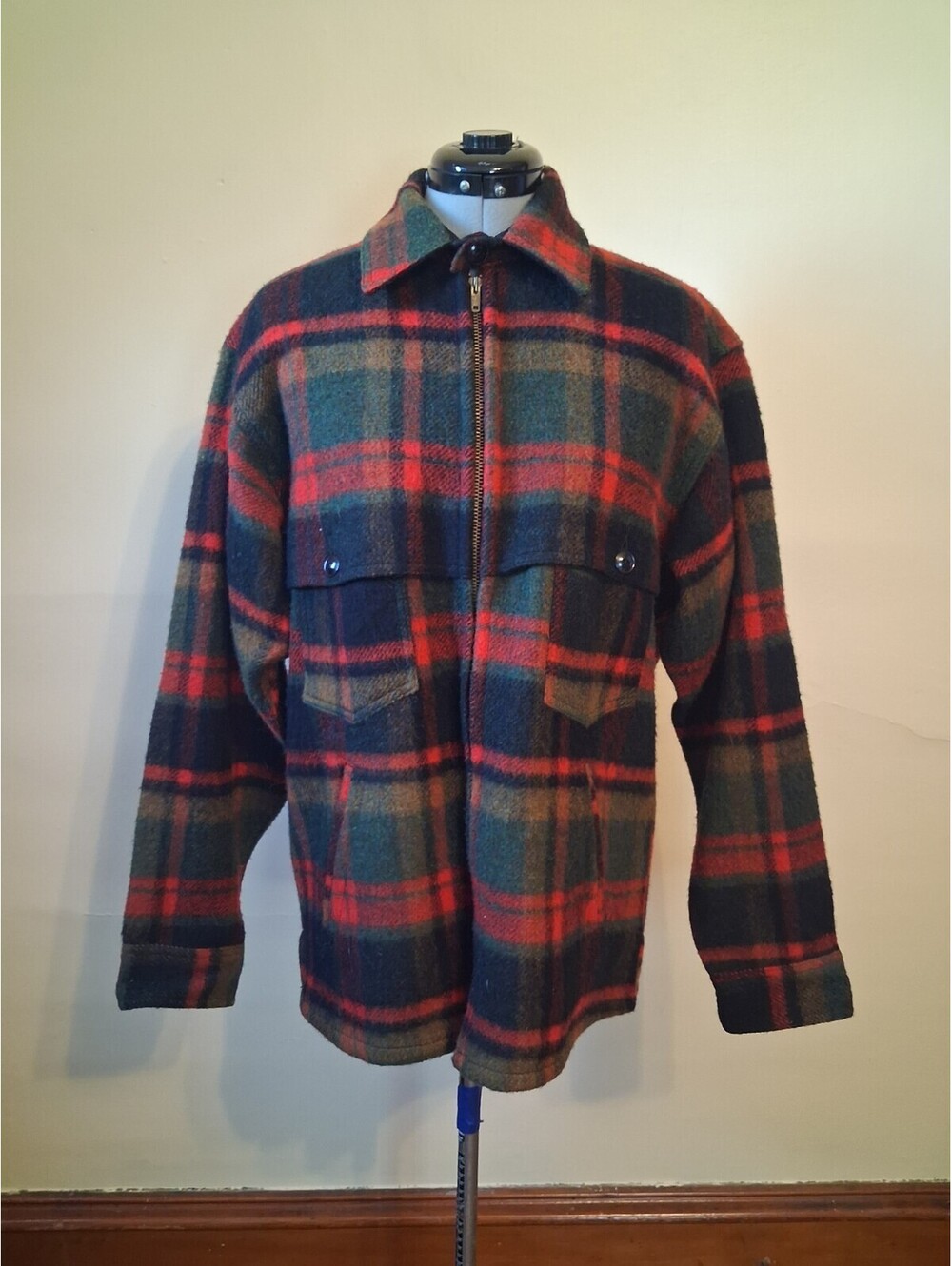 Vintage 1950s Wool Coat johnson woolen mills Hunting Jacket Size 16 Plaid